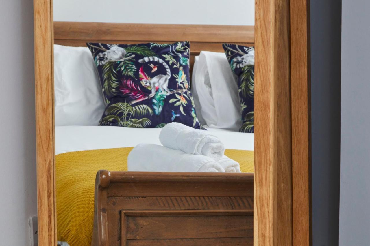 The Nutcracker Suite - Self Check-In, Self-Catering Apartment For East Midlands Airport Kegworth Buitenkant foto